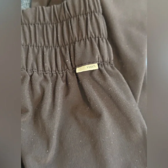 NWT sz M Vuori Villa Cargo Jogger black pockets stretch waist - Picture 8 of 10